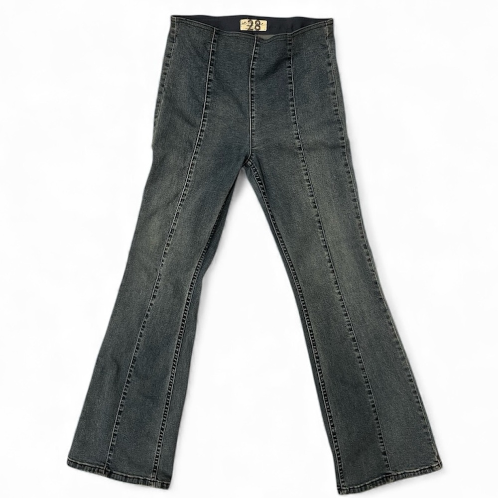 ✨ We The Free by Free People Pull-On Jeans – Size 28 ✨
